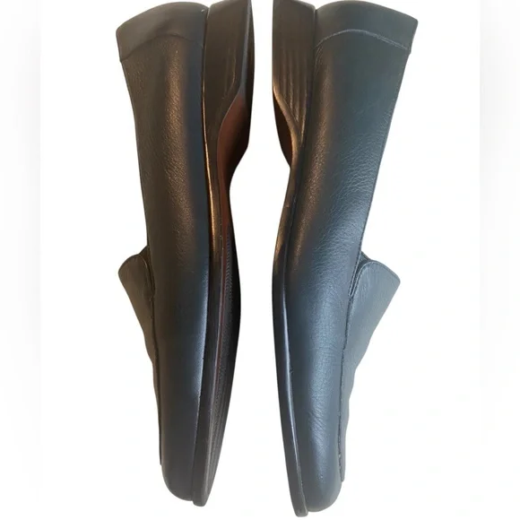 Trotters Jess Navy Blue Women's Slip On Comfort Leather Loafer, size 9 N - Picture 5 of 14